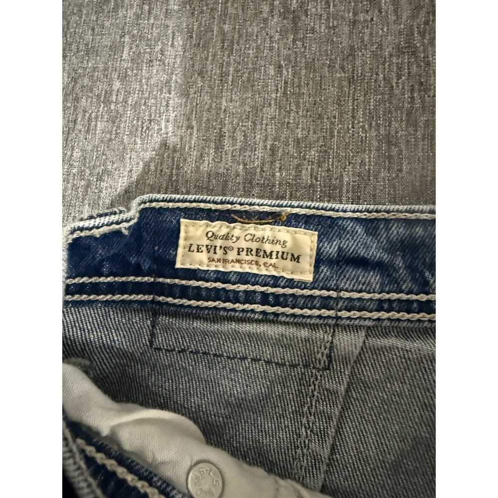 Levi's Premium Ribcage Straight Cargo Style Jeans Sz 26 - Picture 8 of 13